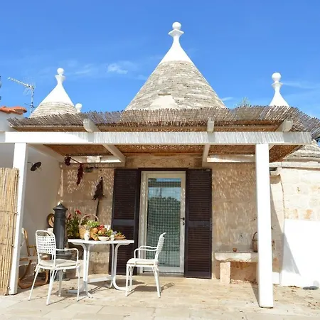Holiday home Trullo Gaio - -valle D'itria- Ostuni