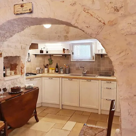 Trullo Gaio - -valle D'itria- Holiday home *